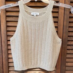 NWOT Knit Crop Top beige/gold